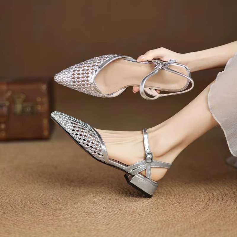 French pointed-toe woven high- - Casual Sandal Leather reseña y precio